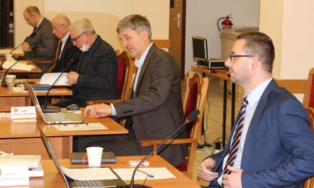 Większość radnych poparła budżet gminy Ostrzeszów