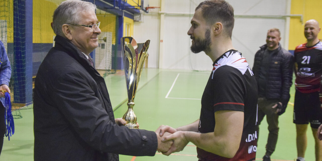Puchar Starosty dla siatkarzy z Wrocławia (ZDJĘCIA)
