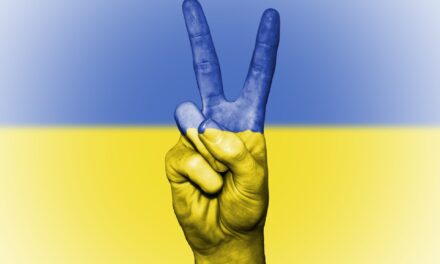 Wsparcie ZUS dla uchodźców z Ukrainy już w najbliższy piątek