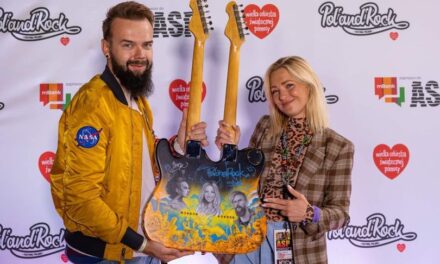 Gitara Szymona Chwalisza przebojem Festiwalu Pol’and’Rock