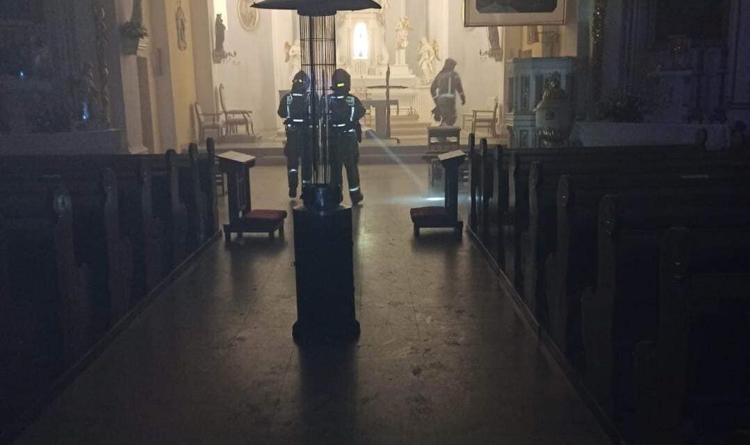Pożar podczas mszy w kobylogórskim kościele