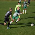 Remis w derbach powiatu. Pelikan Grabów – Zefka Kobyla Góra 1:1 [FILM]